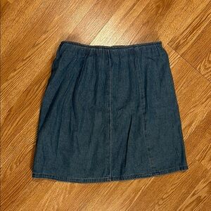 American Eagle Classic Denim Skirt